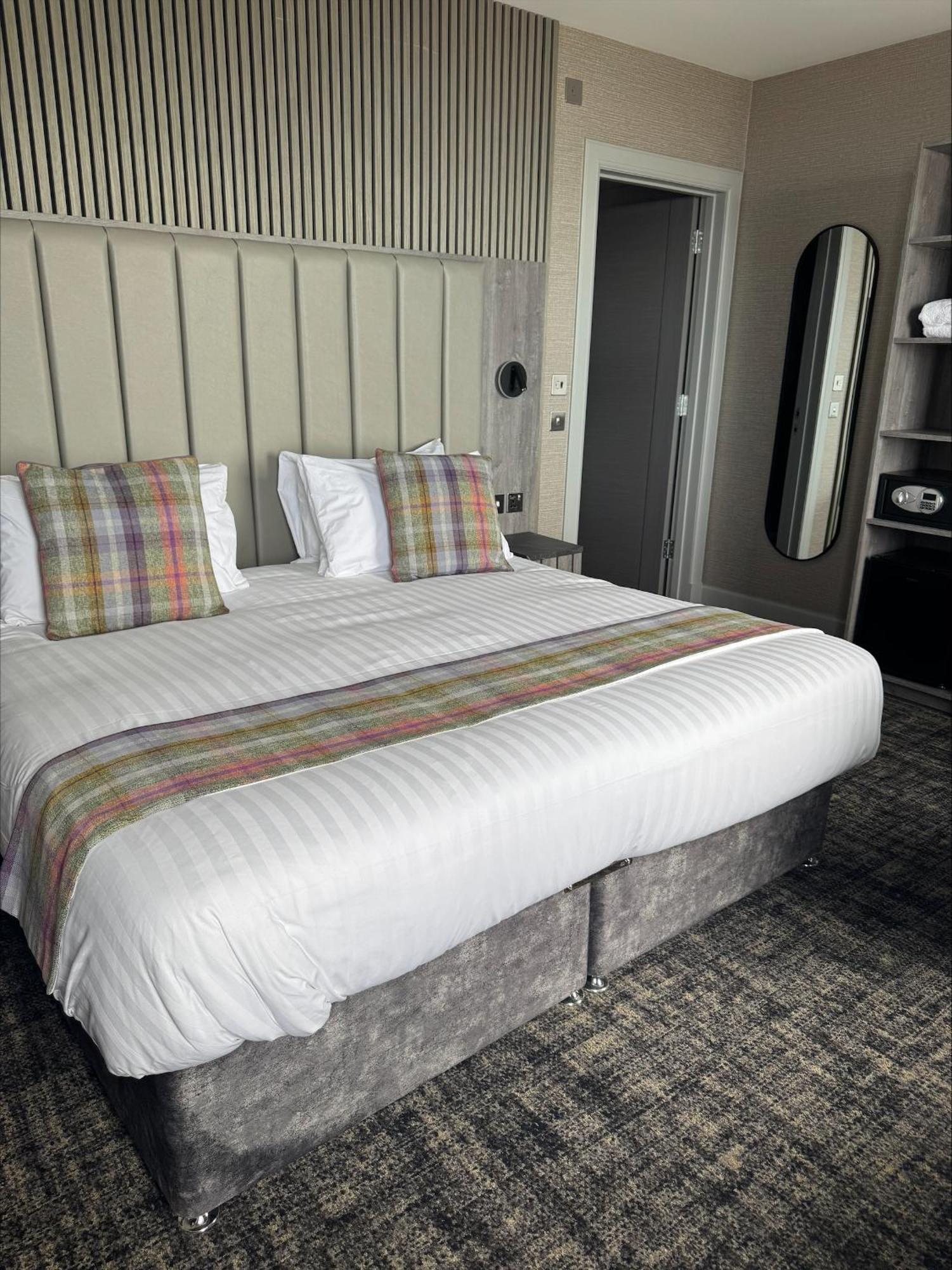 The Knowes Hotel & Restaurant Macduff Bagian luar foto